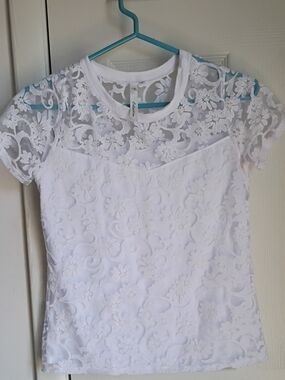 NY Collections White Lace Top